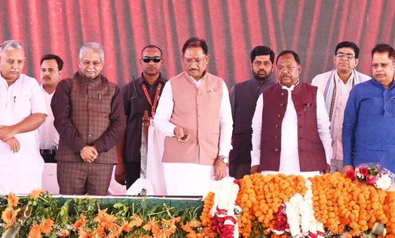 Kisan Mahakumbh in Rahangi: 25.28 lakh farmers get a gift of Rs 10,324 crore, a flurry of development works too