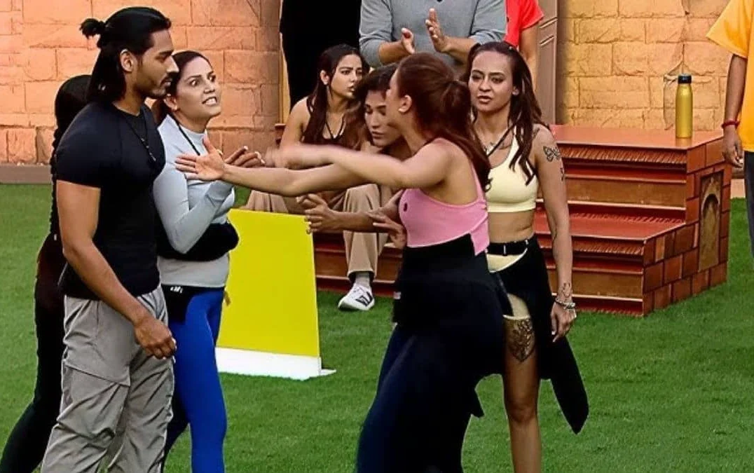 Sapna Choudhary and Divya Agarwal face off in a memory task on 'The 50'