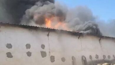 Photo of बिलासपुर के तिफरा इंडस्ट्रियल एरिया में केमिकल-पेंट फैक्ट्री में भीषण आग, 3 घंटे की मशक्कत के बाद काबू
