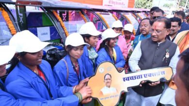 Photo of कोरिया की चार महिलाओं ने बदली गांव की तस्वीर, स्वच्छता अभियान से बनीं आत्मनिर्भर