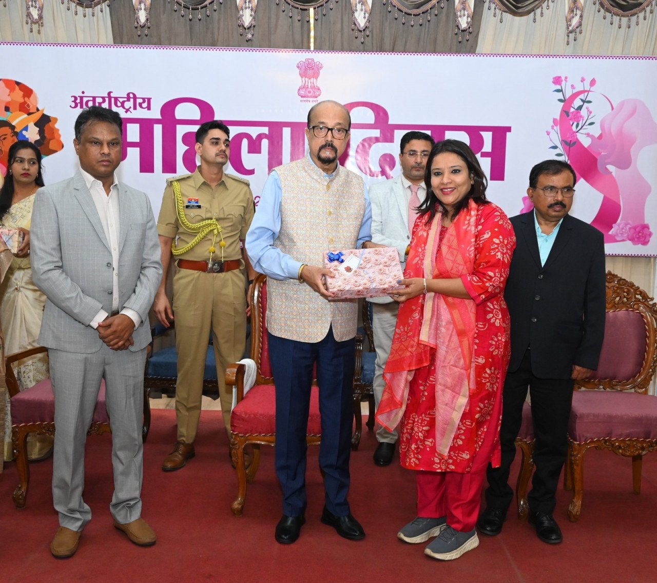 Women's Honor Ceremony at Lok Bhavan, Women honored with Holi of flowers on Rang Panchami