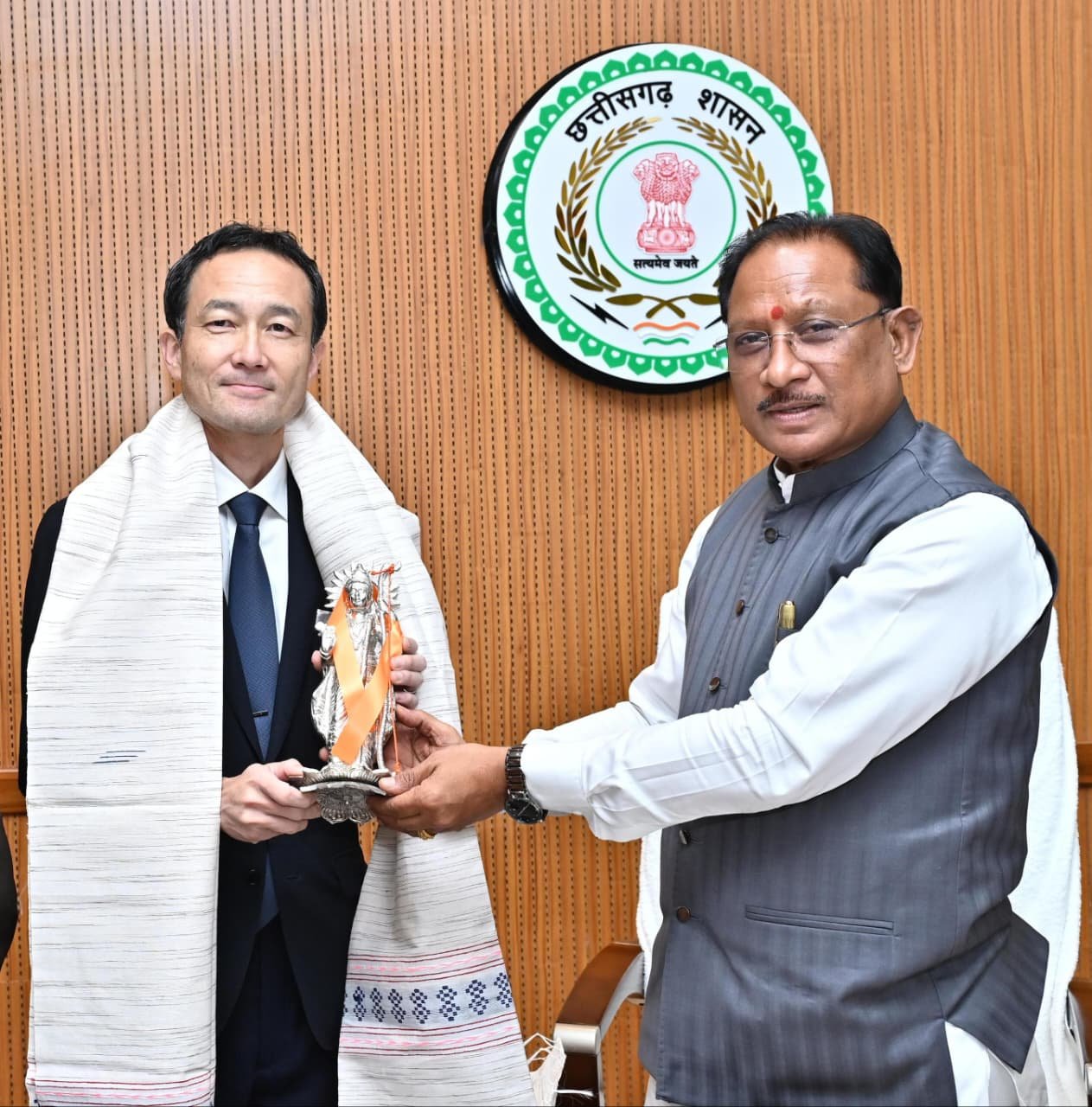Discussion on investment and cooperation in Chhattisgarh; Japanese Embassy Minister Abe Noriaki meets Chief Minister Vishnu Dev Sai