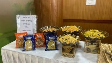 Photo of विधानसभा में कैदियों के हाथों बने नमकीन का स्वाद, ‘आस्था कैफे’ पहल की खूब हुई सराहना