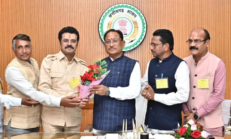 Jagdalpur delegation meets Chief Minister on approval of new barrage on Indravati river, expresses hope for solution of drinking water problem