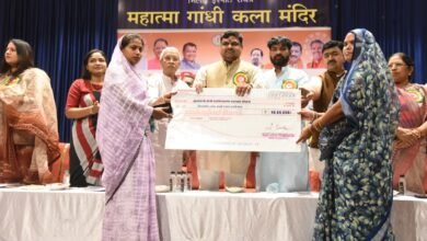 Photo of भिलाई में श्रमिक सम्मेलन: 9,556 मजदूरों को डीबीटी से 10.42 करोड़ की सहायता राशि