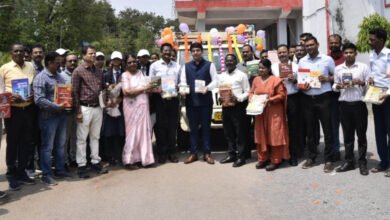 Photo of बस्तर में ‘पुस्तक दान अभियान’ की शुरुआत, ज्ञान बांटने के लिए प्रशासन की अनूठी पहल