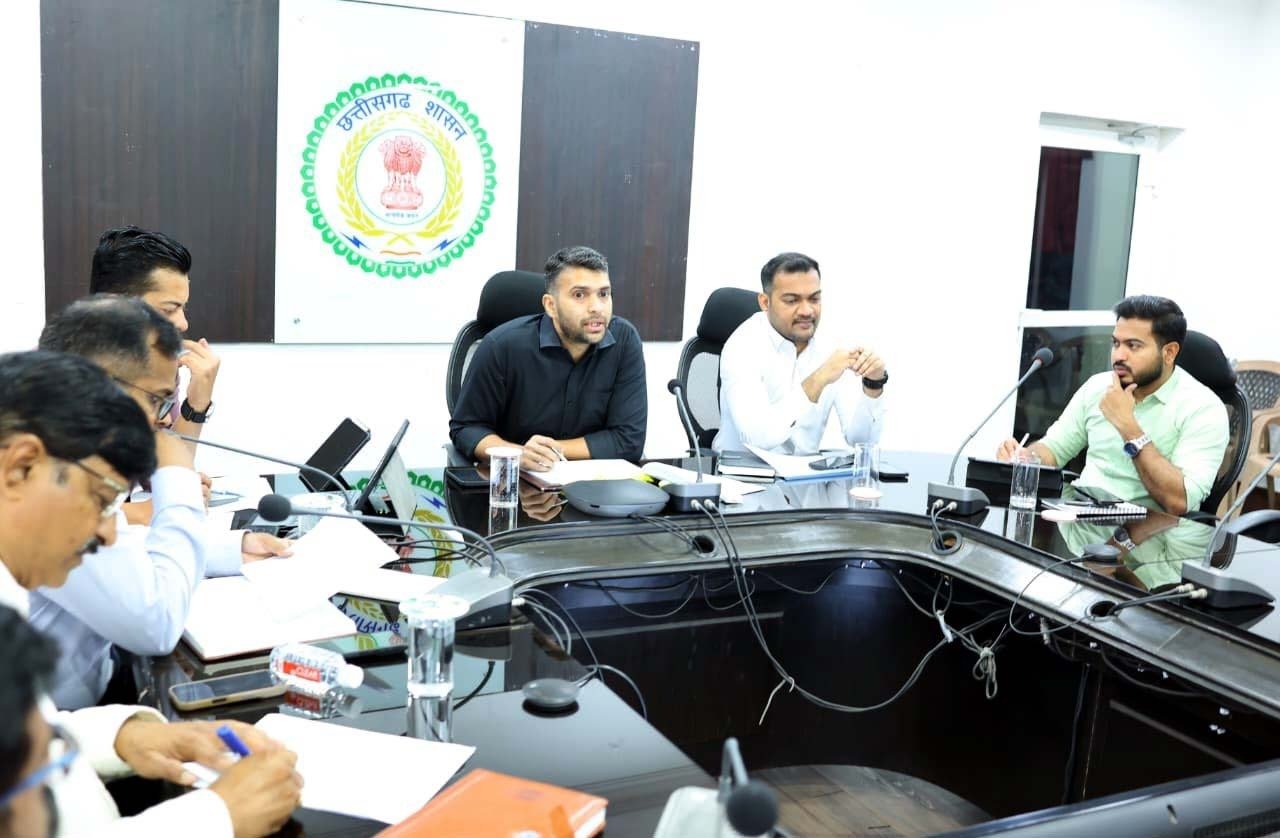 Strictness on Mineral Fund works: Collector gives deadline, submit completion certificate within 3 days