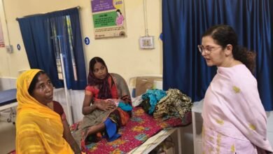 अचानक निरीक्षण में खुली स्वास्थ्य विभाग की पोल, डॉक्टर-कर्मचारी गायब, गंदगी पर कलेक्टर सख्त 4 Photo of अचानक निरीक्षण में खुली स्वास्थ्य विभाग की पोल, डॉक्टर-कर्मचारी गायब, गंदगी पर कलेक्टर सख्त