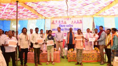 Photo of डिजिटल क्रांति की ओर कदम: कोंडागांव के किसानों को मिली ‘डिजिटल किसान किताब’ की सौगात