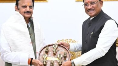 Photo of रायपुर में साय-शुक्ला की मुलाकात, रीवा-रायपुर हवाई सेवा से बढ़ेगा दोनों राज्यों का संपर्क
