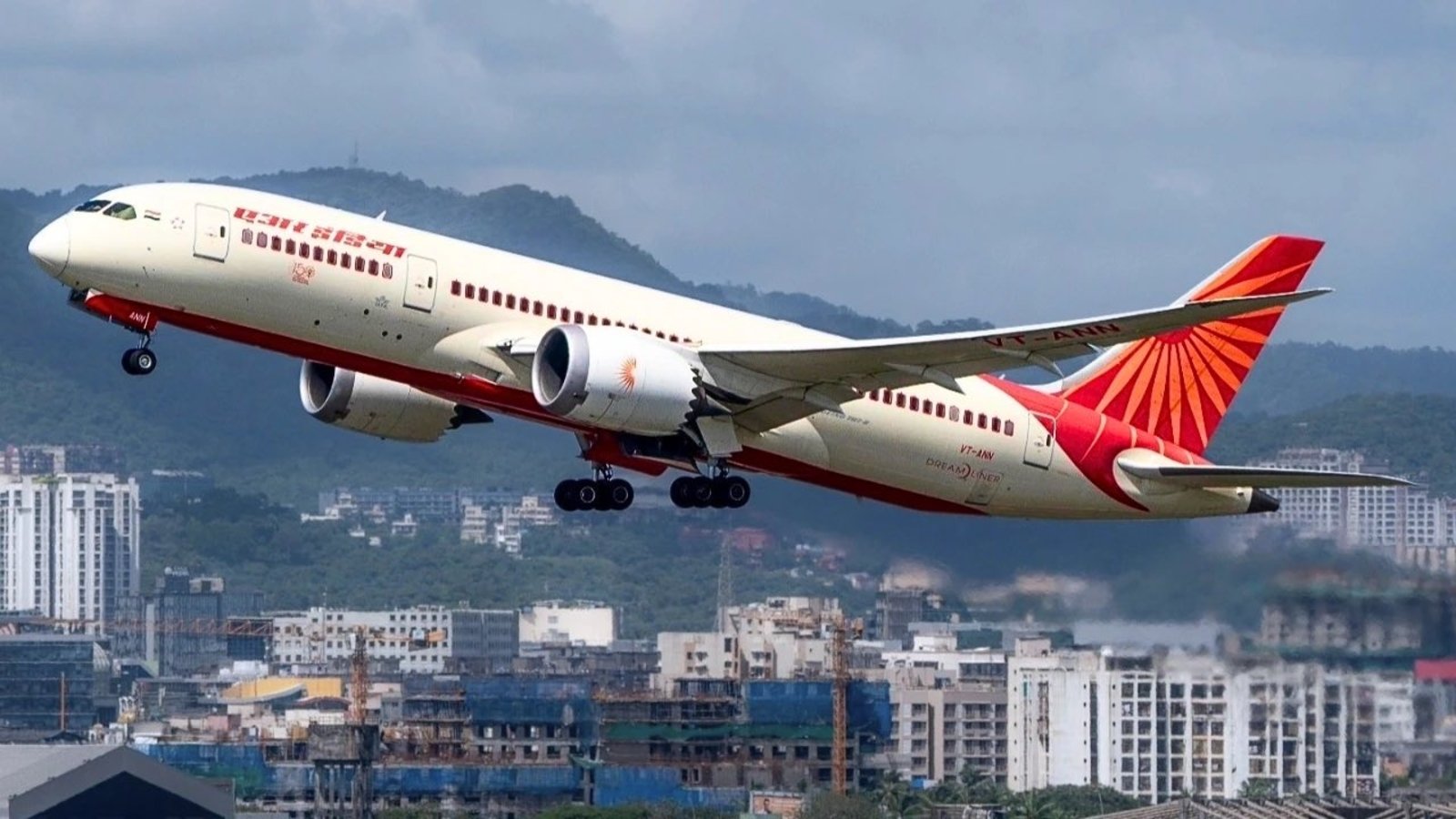 cancels 28 international flights – travel code stirs amid Middle East tensions