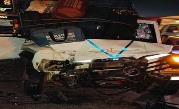 Photo of तेज रफ्तार या मौत का सौदा ट्रॉली से भिड़ी कार ने छत्तीसगढ़ के परिवार को सड़क पर तबाह कर दिया