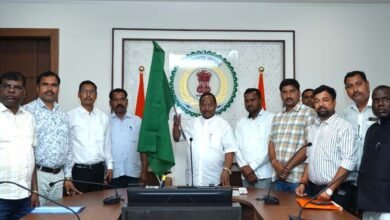 Photo of बलरामपुर में 9 नई एम्बुलेंस की सौगात, अब हर गांव तक पहुंचेगी त्वरित स्वास्थ्य सेवा