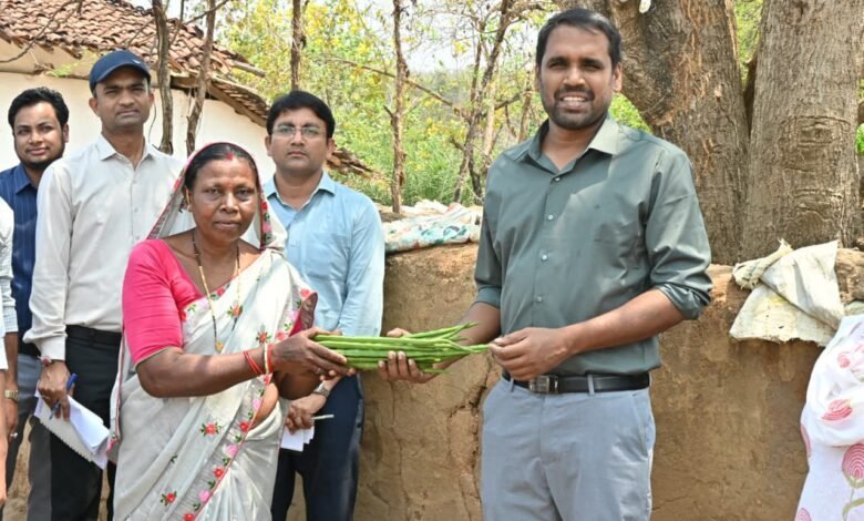 रागी की खेती से बदली किस्मत: धमतरी की महिला किसान बनीं आत्मनिर्भरता की मिसाल 1 Ragi cultivation changed fortunes: Dhamtari women farmers became an example of self-reliance