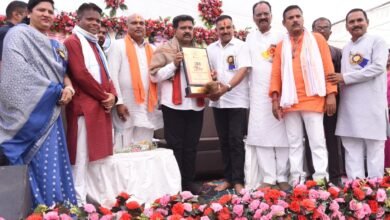 Photo of कुर्मी समाज के अधिवेशन में उप मुख्यमंत्री का संबोधन, सामाजिक भवनों के लिए लाखों की सौगात