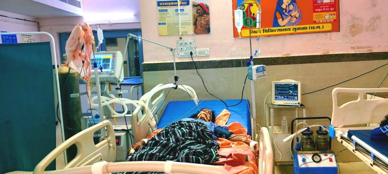 A woman won the battle for her life at Sukma hospital, doctors' promptness averted a major tragedy.