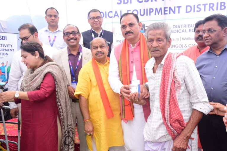Raipur's healthcare system gets a major boost: 2,250 modern equipment to make hospitals hi-tech