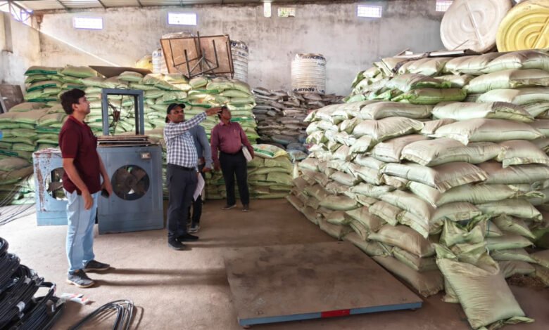 Strictness before Kharif: Notice to two firms on irregularities in agricultural centers, action for license suspension started