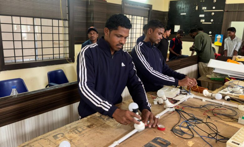 Leaving Naxalism and taking a new path: From weapons to skills, life has changed.