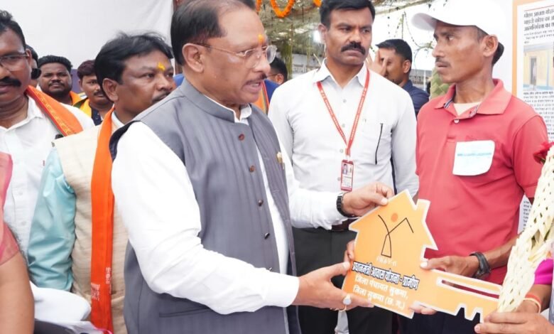 झोपड़ी से पक्के घर तक: कोसा की मेहनत ने बदली किस्मत 1 From hut to pucca house: Kosa's hard work changed his fortune