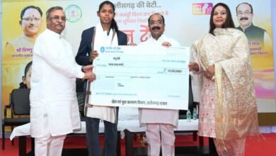 Photo of छत्तीसगढ़ की बेटी संजू देवी को 50 लाख का सम्मान, कबड्डी में रचा इतिहास