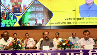 Photo of नगर पंचायतों पर सख्ती का संकेत: अवैध निर्माण पर रोक, 31 मई तक टैक्स वसूली और सफाई अभियान तेज