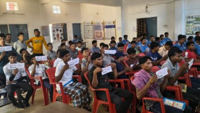 Photo of मुख्यधारा में लौटे युवाओं को मिली नई पहचान, सरकार ने योजनाओं से जोड़ा—स्वास्थ्य से रोजगार तक मजबूत सहारा