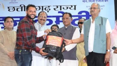 Photo of छत्तीसगढ़ से 815 हज यात्रियों को मिली खास तैयारी, सीएम विष्णु देव साय ने बांटी मेडिकल किट
