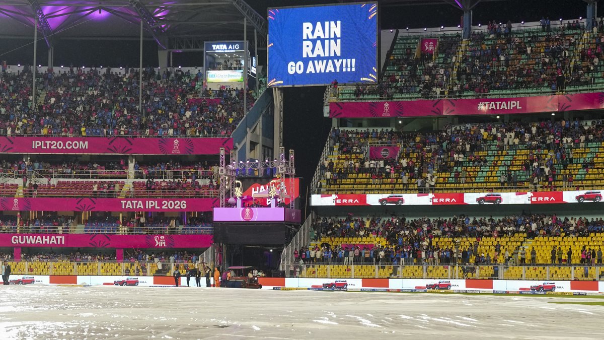 Shock for cricket fans as weather spoils IPL match