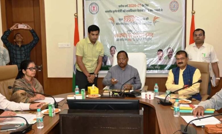 A major gift to seed-producing farmers in Nava Raipur, more than Rs 8 crore in incentives transferred directly into their accounts.