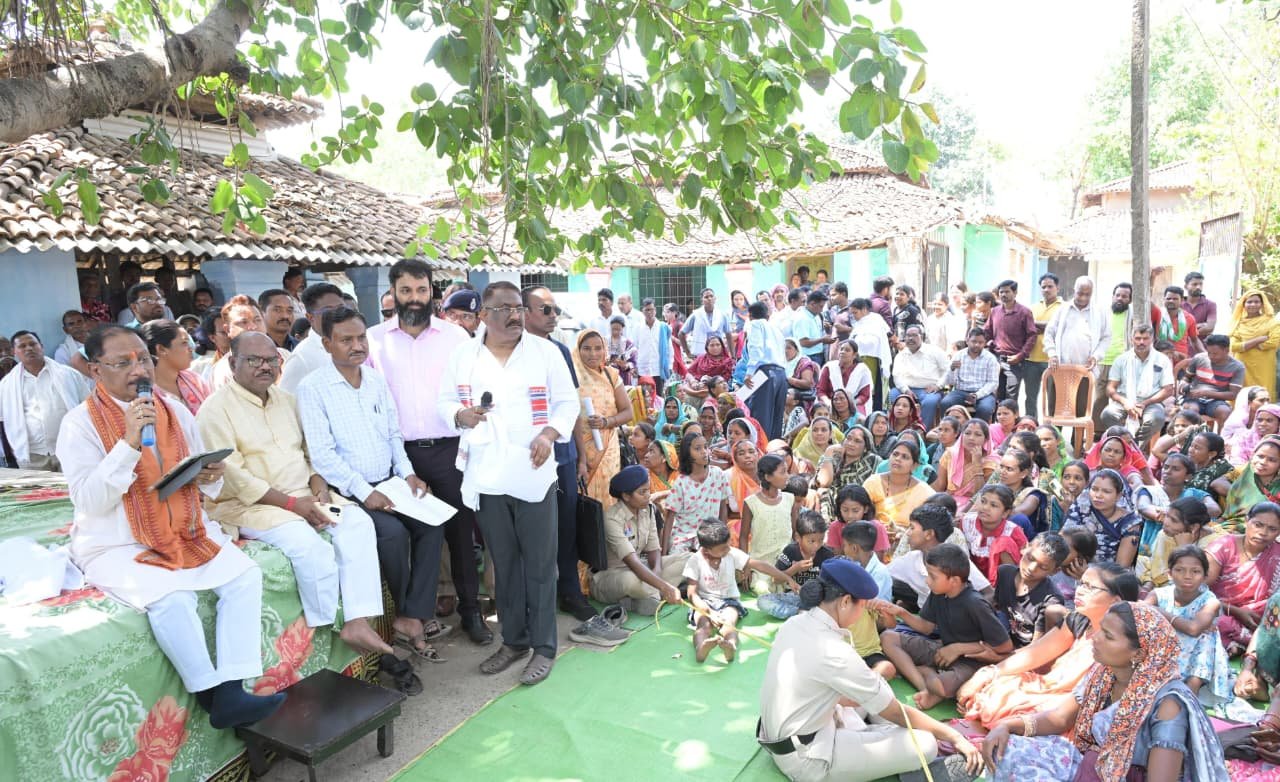 CM visits village on Good Governance Festival: Janchaupal in Chandagarh, picture changed with development announcements