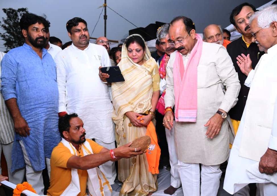Dhamdha is witnessing a surge in development, with the upgradation, the city will get a new identity.