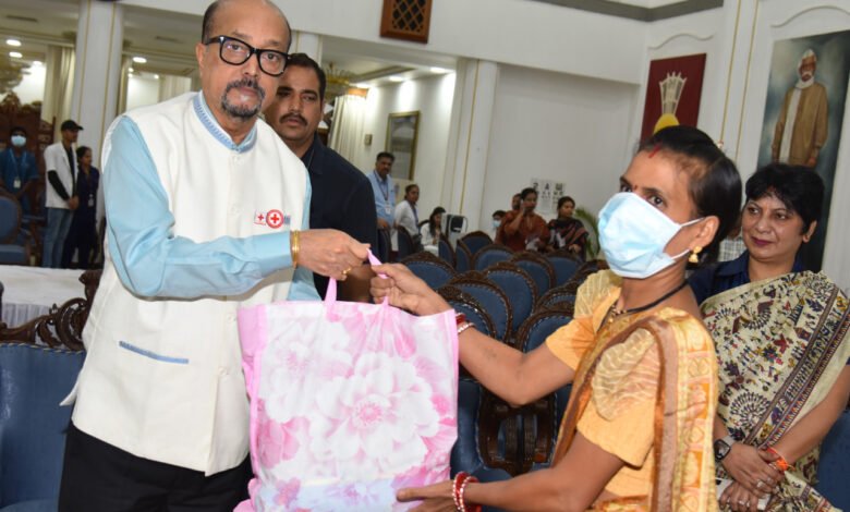 Mega Health Camp at Lok Bhavan on Cross Day, special cancer screening for women
