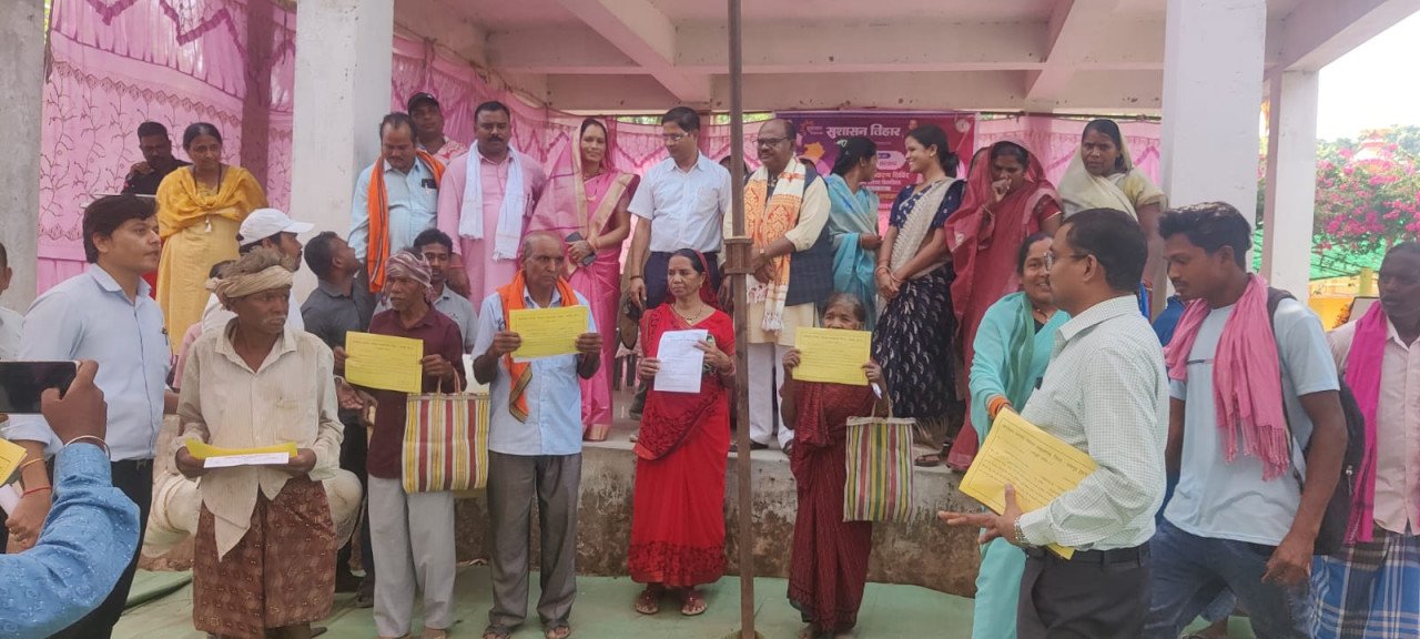 Seven beneficiaries received social security pensions at the Kilkila camp, and a disabled person received a hearing aid.