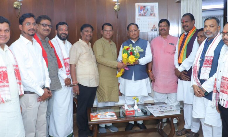 Big meeting of tribal community in Delhi, discussion on development issues with Chief Minister Vishnudev Sai