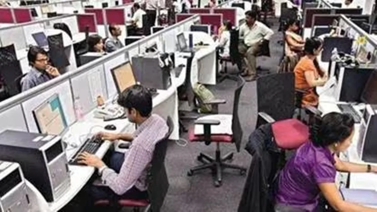 India's economic boom or delusion? The service sector offers a surprising signal.
