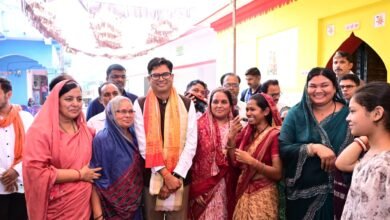 Photo of जन्मदिन पर ओपी चौधरी ने किया सुंदरकांड पाठ, प्रदेश की खुशहाली और विकास के लिए मांगा आशीर्वाद