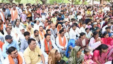 Photo of आम के पेड़ की छांव में लगी जनचौपाल: निमधा पहुंचे मुख्यमंत्री, नर्सिंग कॉलेज, मिनी स्टेडियम और मंगल भवन की दी सौगात