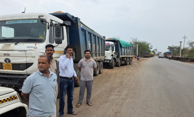 Major crackdown on sand mafia in Balodabazar; 10 Hyva trucks transporting sand without documents seized.