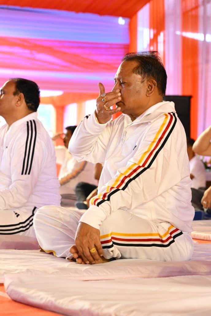 Yoga resonates in Ambikapur; Chief Minister Vishnu Deo Sai shares the mantra for a healthy life.