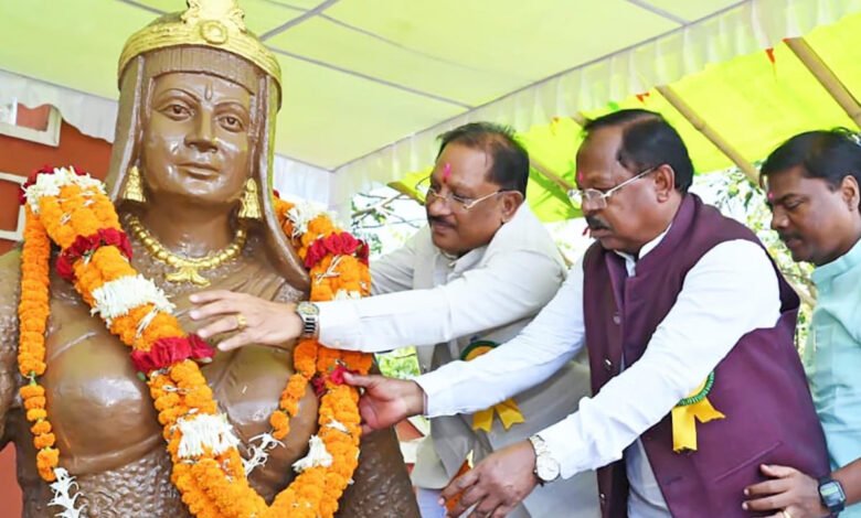 Saluting the sacrifice of Rani Durgavati, Chief Minister Vishnu Deo Sai stated that respect for history and heritage is the hallmark of a bright future.