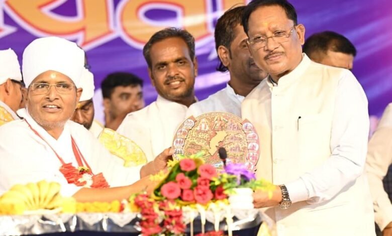 Message of social harmony resonates at Sant Kabir Mahotsav; call for service, development, and environmental conservation issued from Sonpairi Ashram.