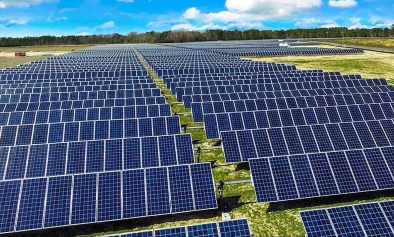 India becomes the world's second largest solar market