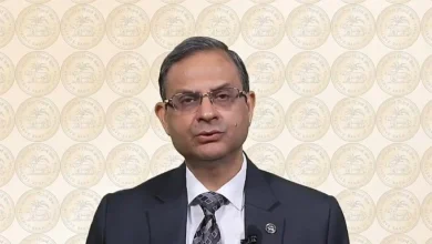 Photo of RBI ने रेपो रेट 5.25% पर रखा, विकास और महंगाई के बीच संतुलन की कोशिश