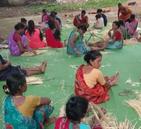 Bamboo handicrafts to shine through 'Jashcraft'; women's income to rise with modern training.
