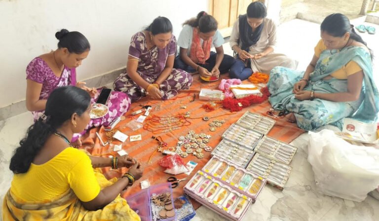 'Seed Rakhis' to turn Raksha Bandhan into a green festival; plants will sprout as soon as they are sown in the soil.