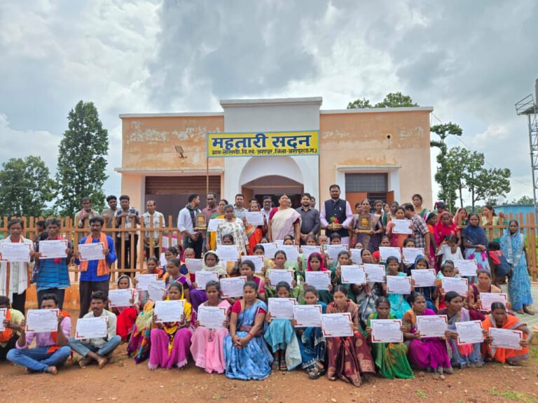 50 women mastered bamboo craft after 30 days of training; 'Jaishcraft' gave a new boost to self-reliance.
