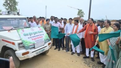 Photo of एमसीबी में वन महोत्सव: पौधरोपण के साथ तेंदूपत्ता बोनस वितरित, मेडिकल कॉलेज इसी साल शुरू करने का लक्ष्य