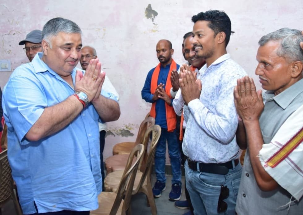 Minister Rajesh Agrawal assures the Rajwar community; positive steps will be taken on issues of public interest.