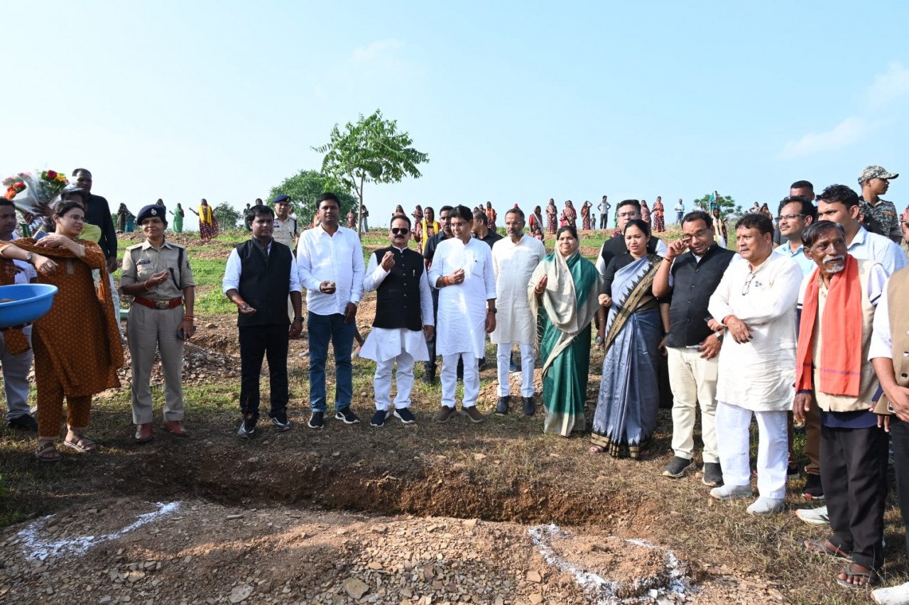 A mission for greenery in the hills! Chhuhipali's landscape to be transformed by 5,000 seed balls.